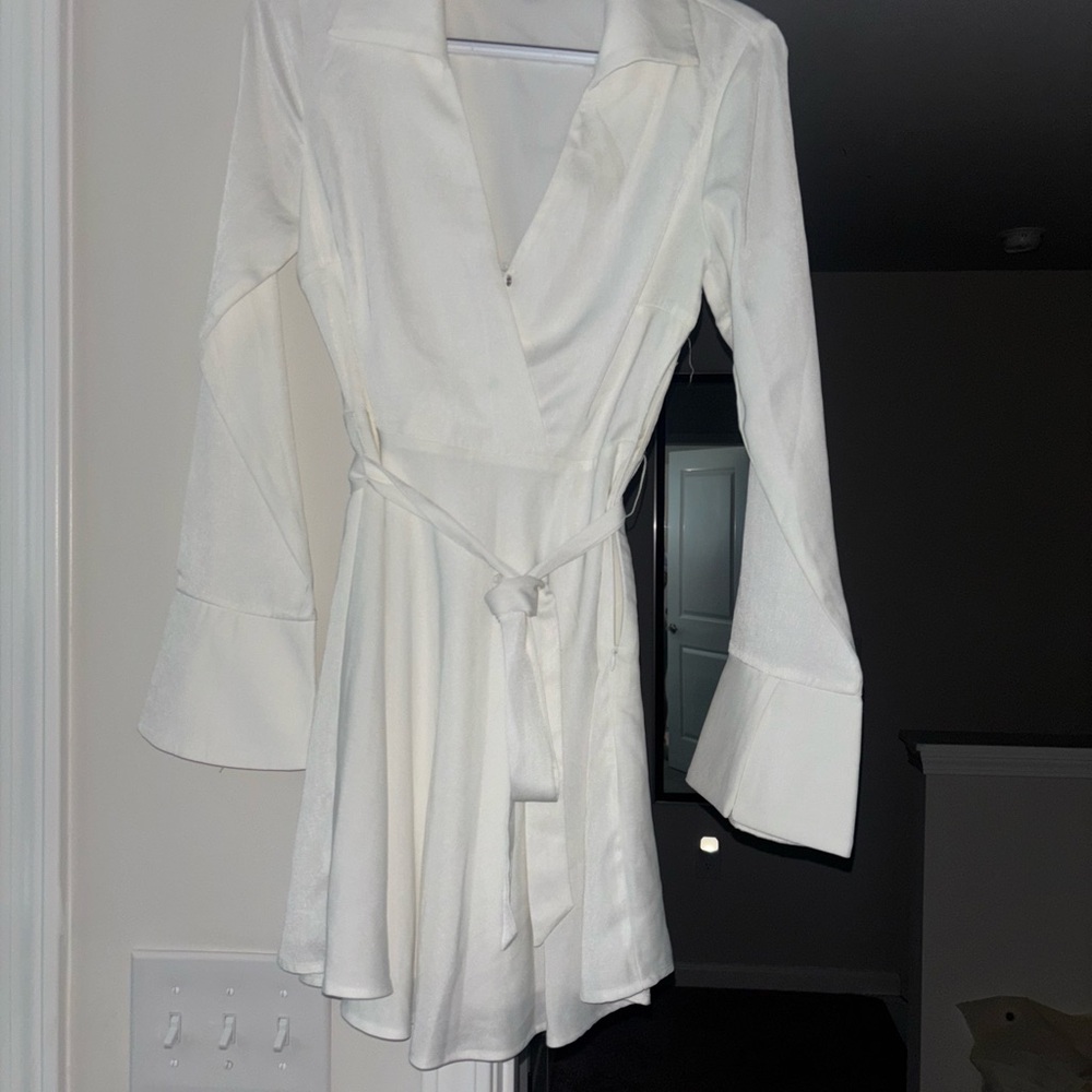 Lulu's Classic White Blouse